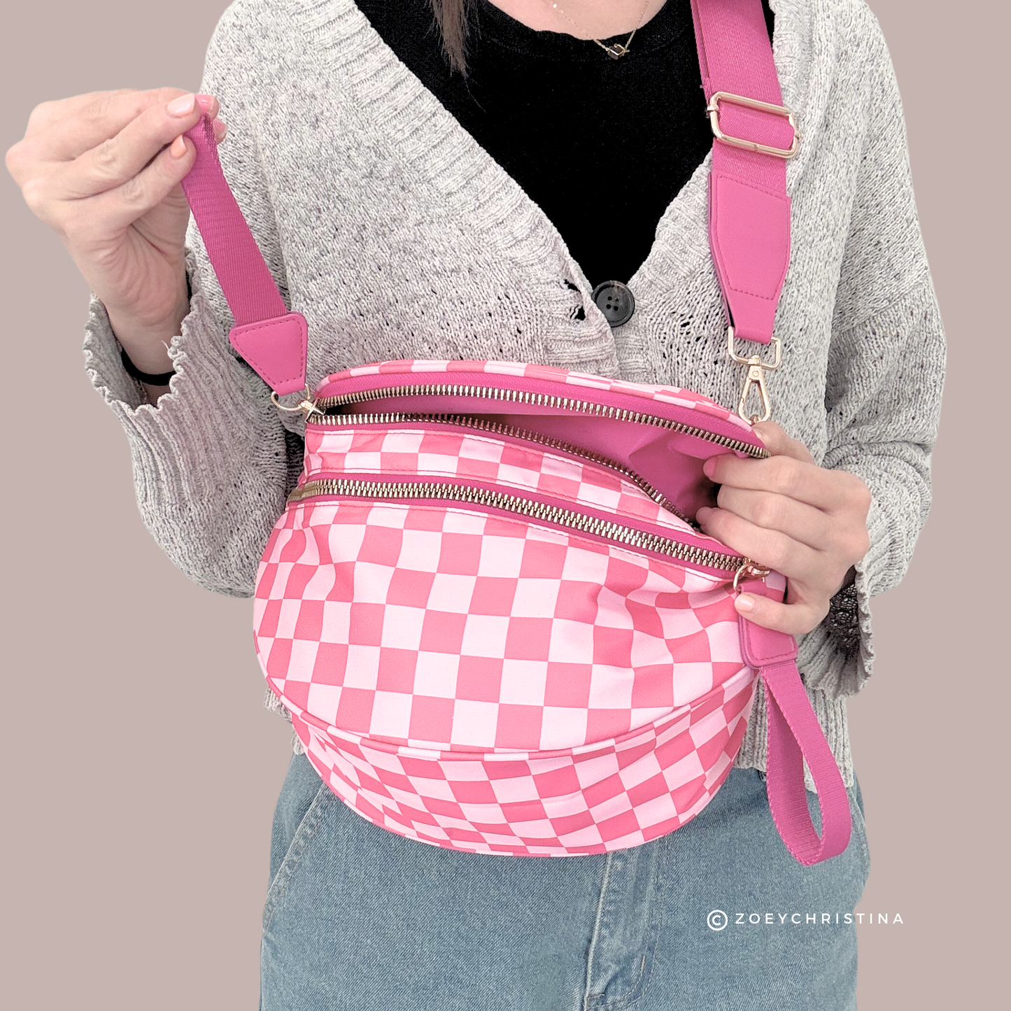 Chic & Spacious Checkered Crossbody Bag – 5 Glam Colors