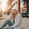 Dental Beanie – Plush Lined Winter Hat with Embroidered Tooth (Off-White)