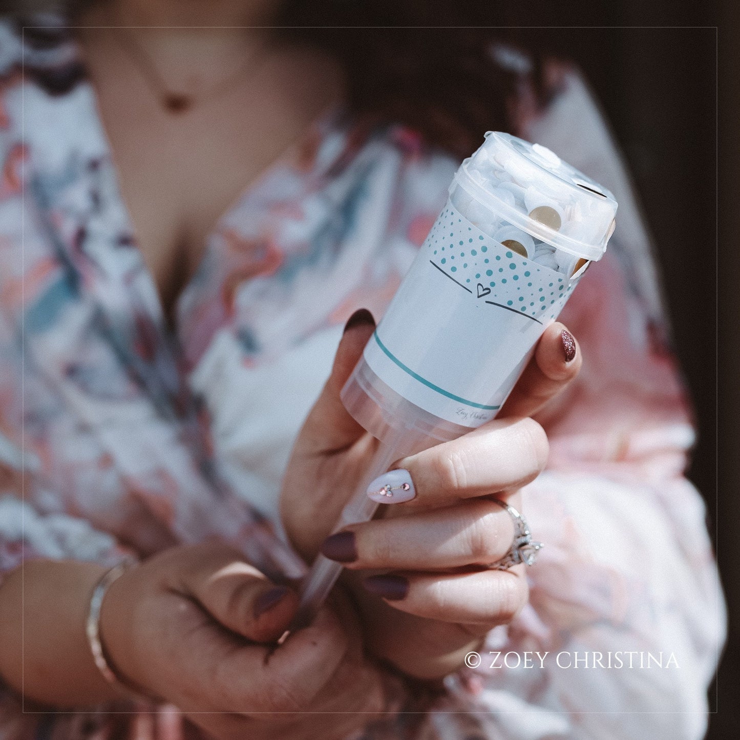 White and Gold Confetti Popper