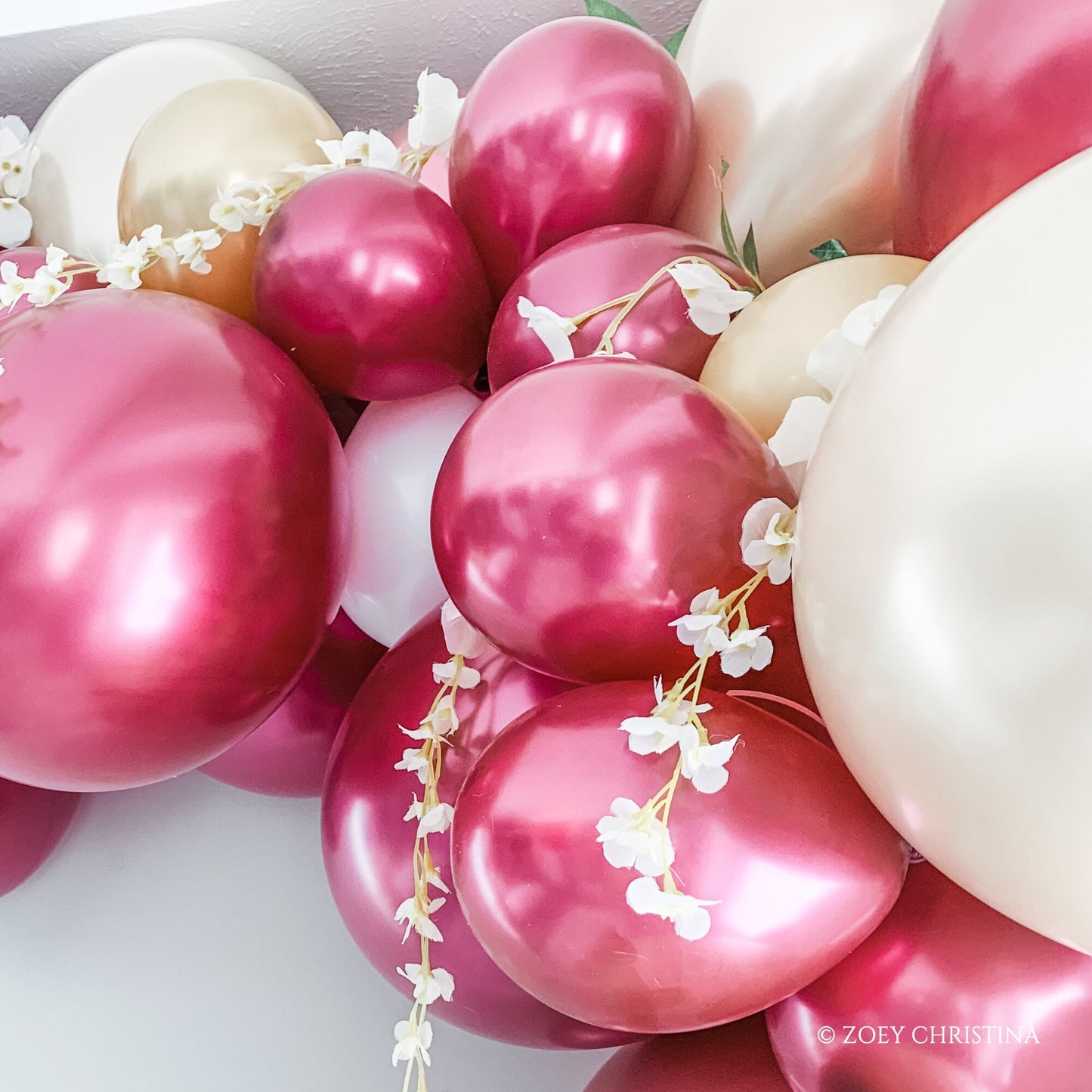 Luxury Red Balloon Arch – Chrome Red, Pearl White & Gold Party Decoration