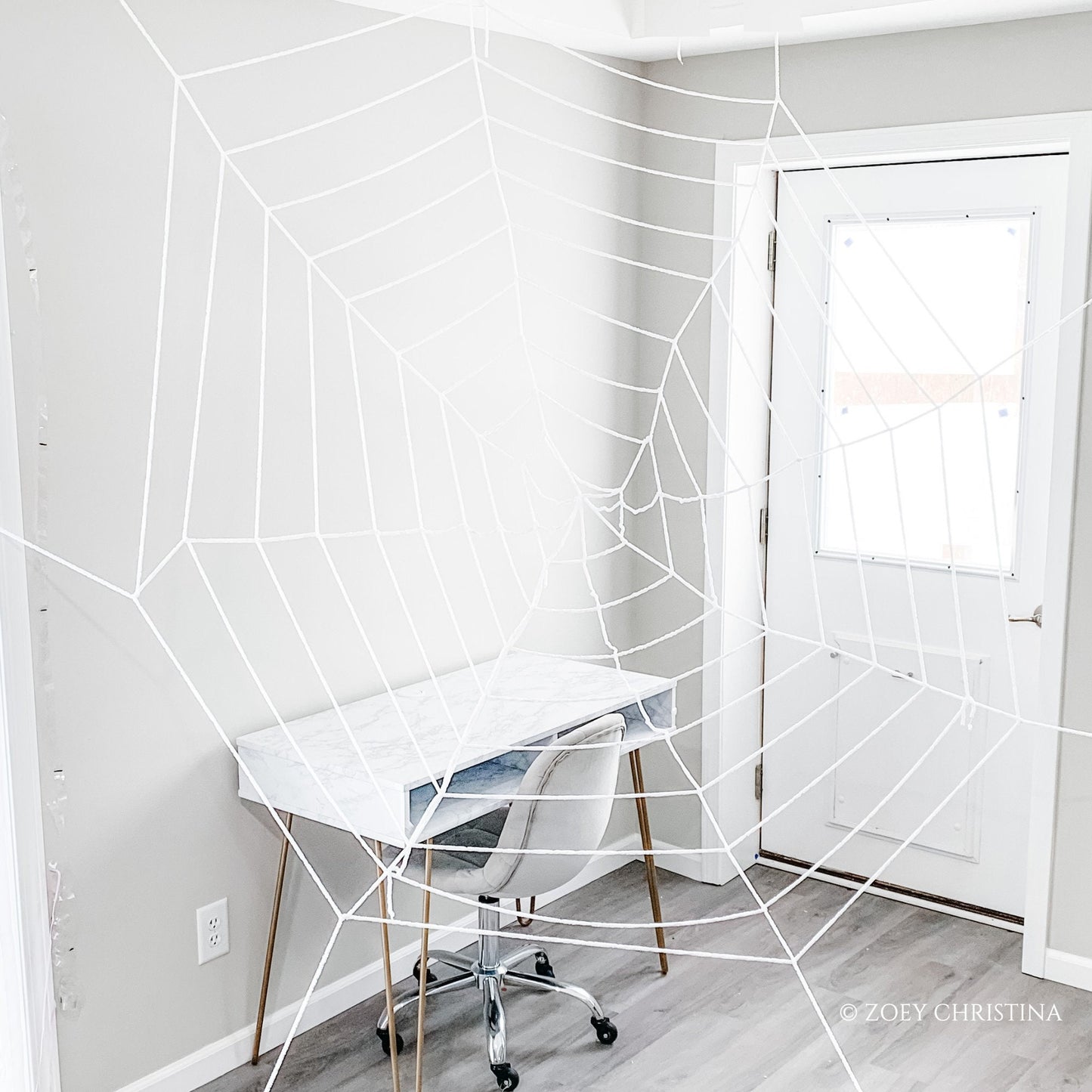 🕸️ Giant Decorative Spider Web – 9 ft or 12 ft Size Options