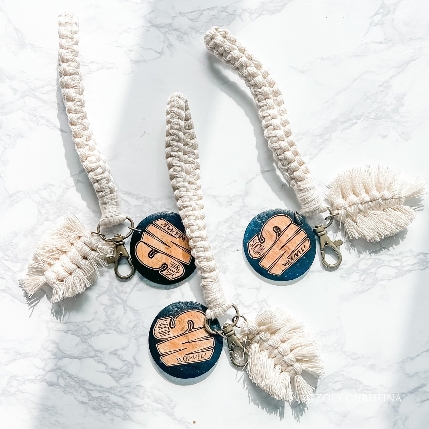 Social Worker Gift – Macrame Keychain with Engraved Wooden Disc (3 Colors)
