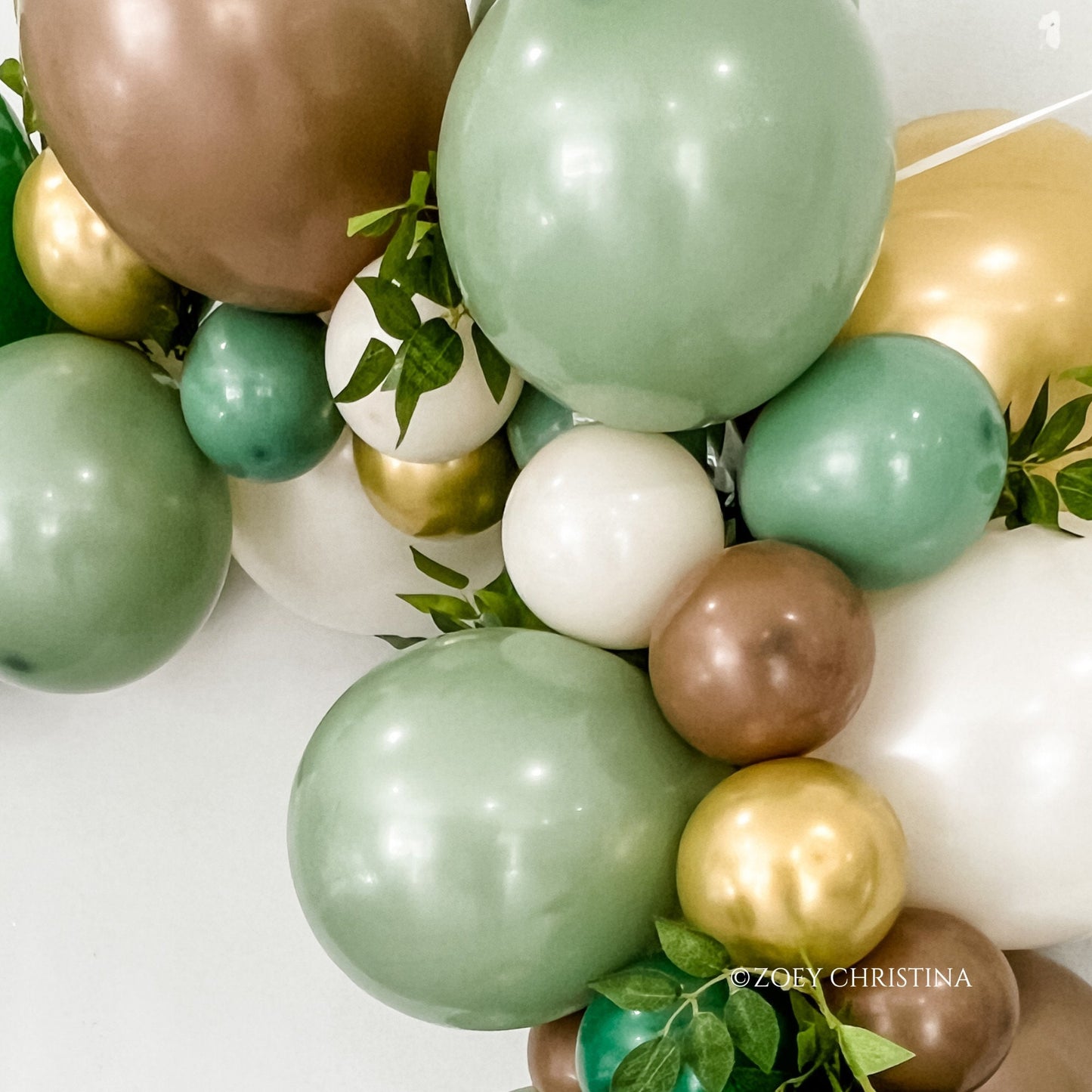 Outdoor Adventure Balloon Garland – Rustic Camping-Themed Party Arch for Bachelorette & Birthdays