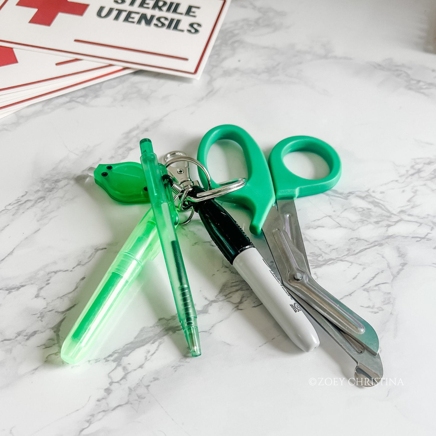 Medical Staff Keychain – Mini Survival Kit for Nurses, Doctors & Healthcare Workers