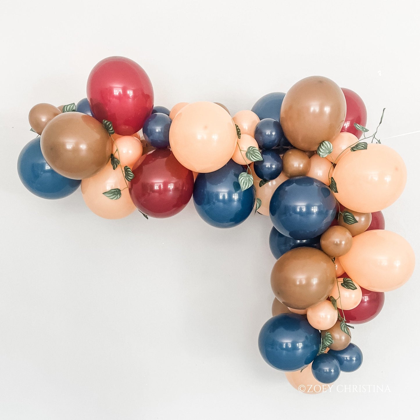 Equestrian Balloon Garland – Rustic Derby & Western-Themed Balloon Arch