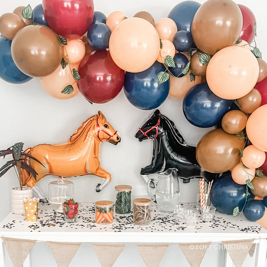 Equestrian Balloon Garland – Rustic Derby & Western-Themed Balloon Arch