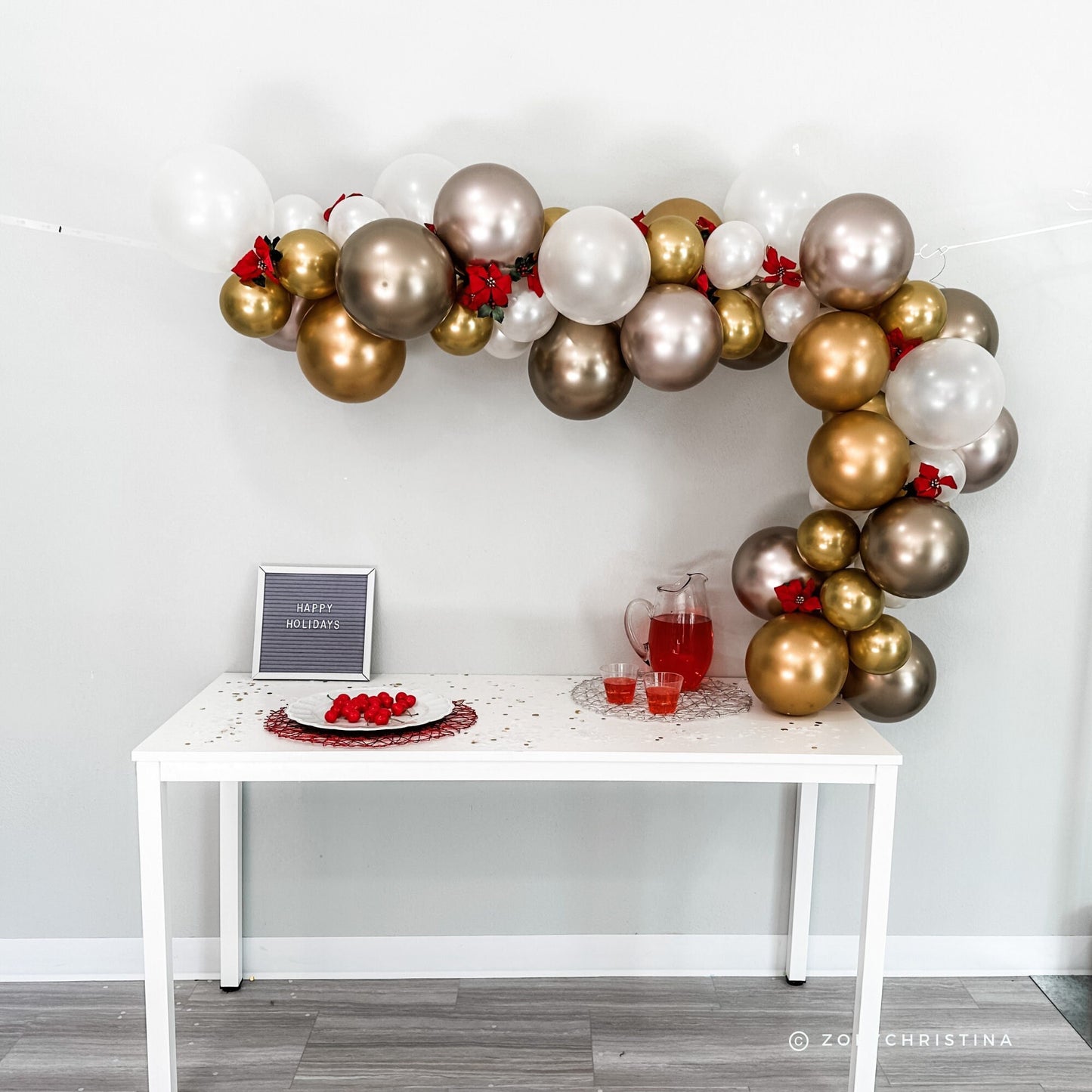 Luxury Holiday Balloon Garland – Champagne Gold & Winter Wedding Decor