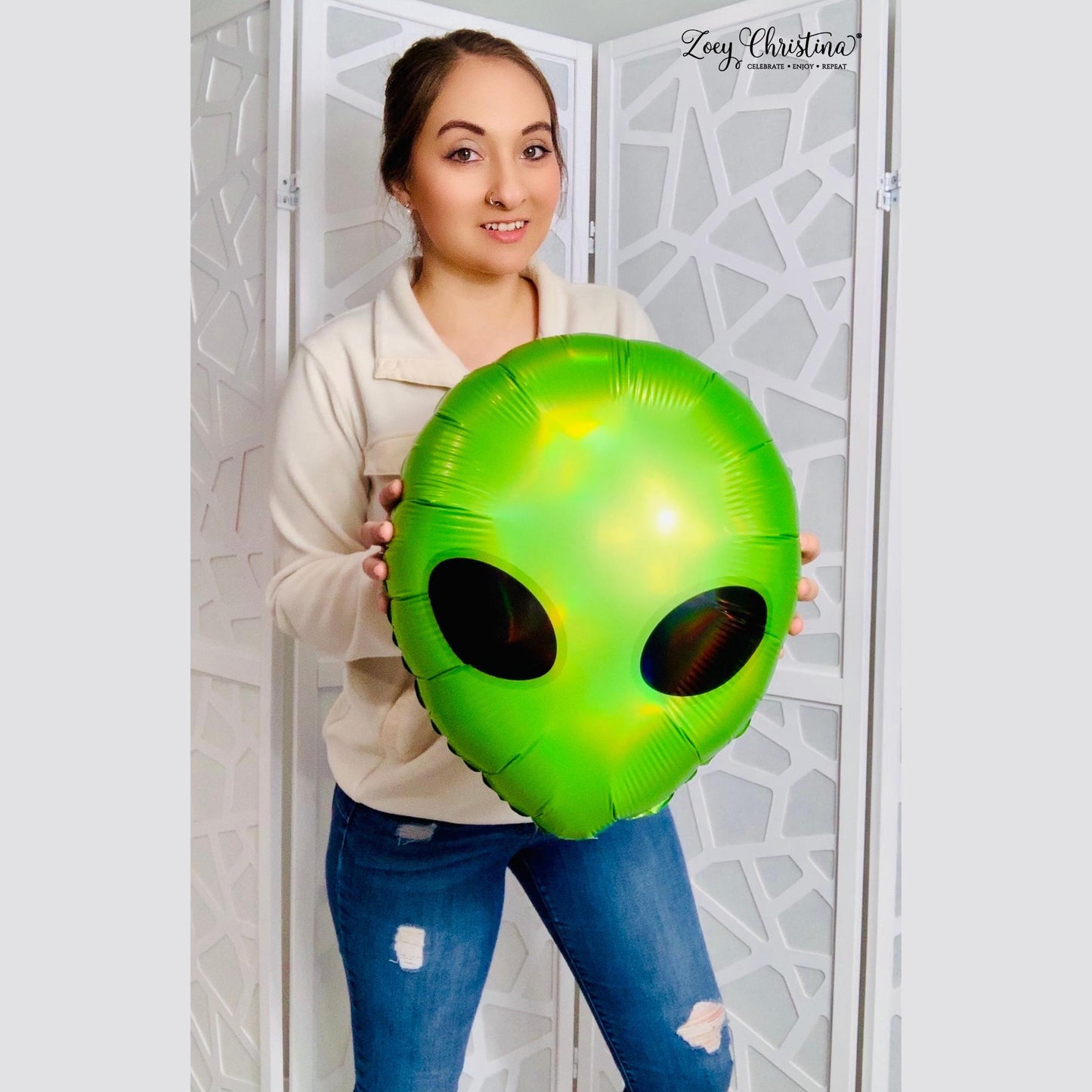 Extraterrestrial Alien Balloon – Sci-Fi, Glow Party & Halloween Decor