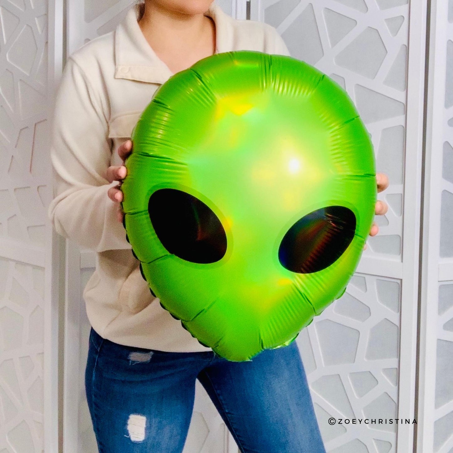 Extraterrestrial Alien Balloon – Sci-Fi, Glow Party & Halloween Decor