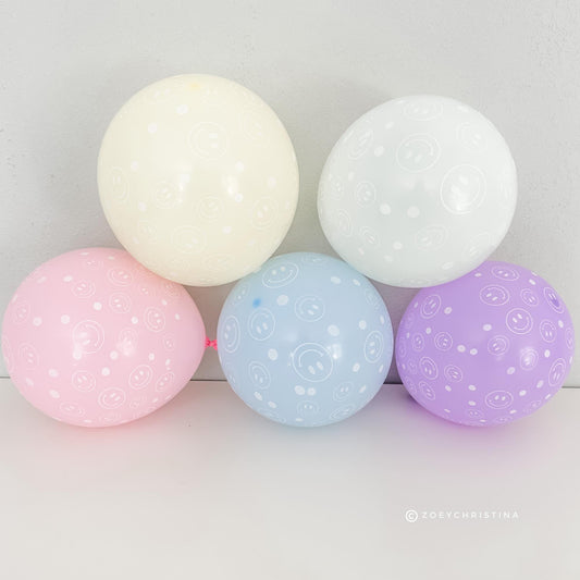 Smiley Face Pattern Balloons – Cute Pastel Party Decorations