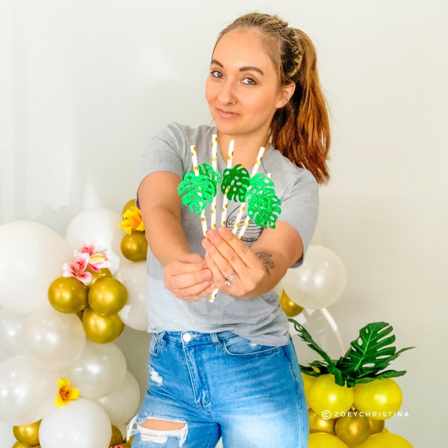 🌿 Gold & Green Monstera Leaf Paper Straws – 12 Pack – Tropical Party Decor