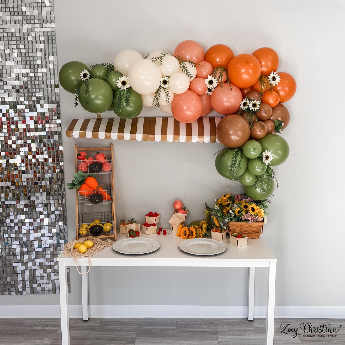 Farmer’s Market Balloon Garland Kit - Farmers Market Bridal shower Decor - Farmers Market Baby Shower Party theme ideas - Vegetable theme