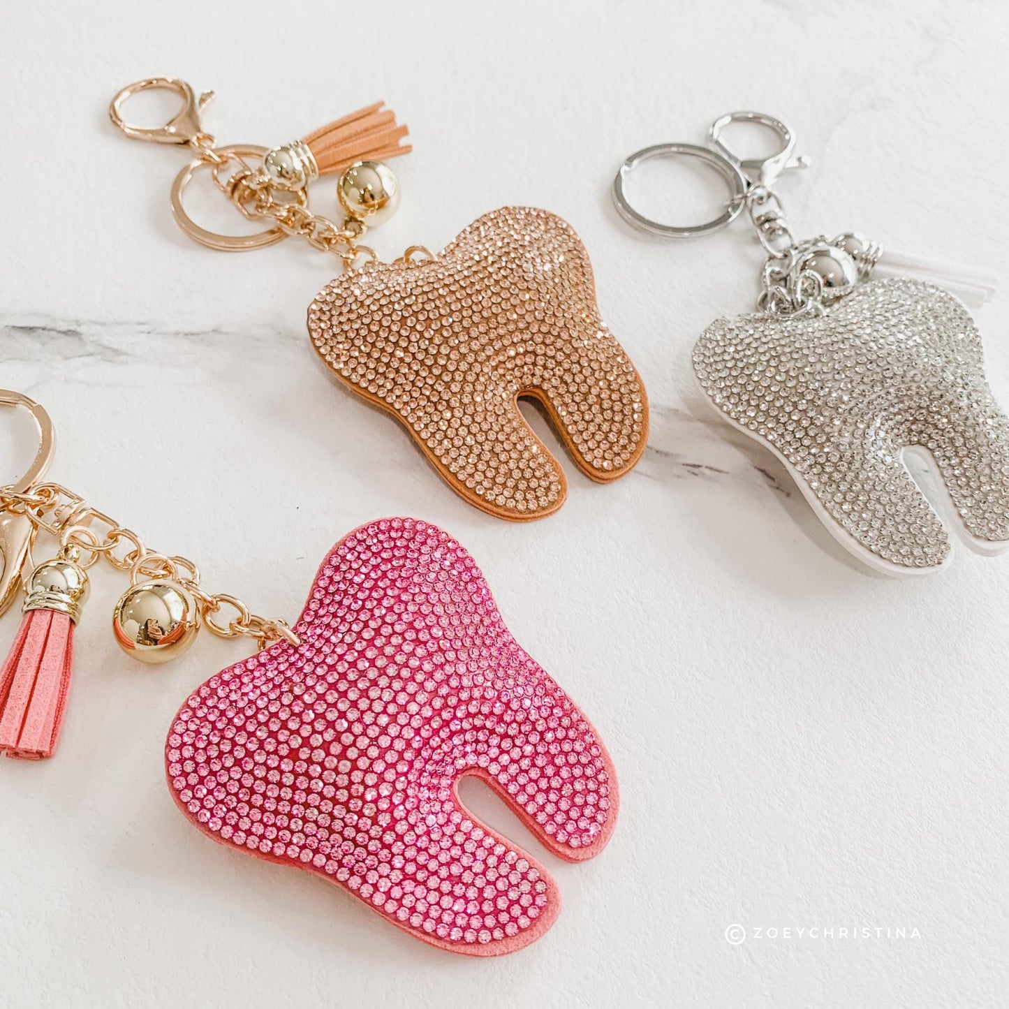Sparkly Tooth Keychain – Dental-Inspired Sequin Charm for Dental Assistants, Hygienists & Tooth Lovers