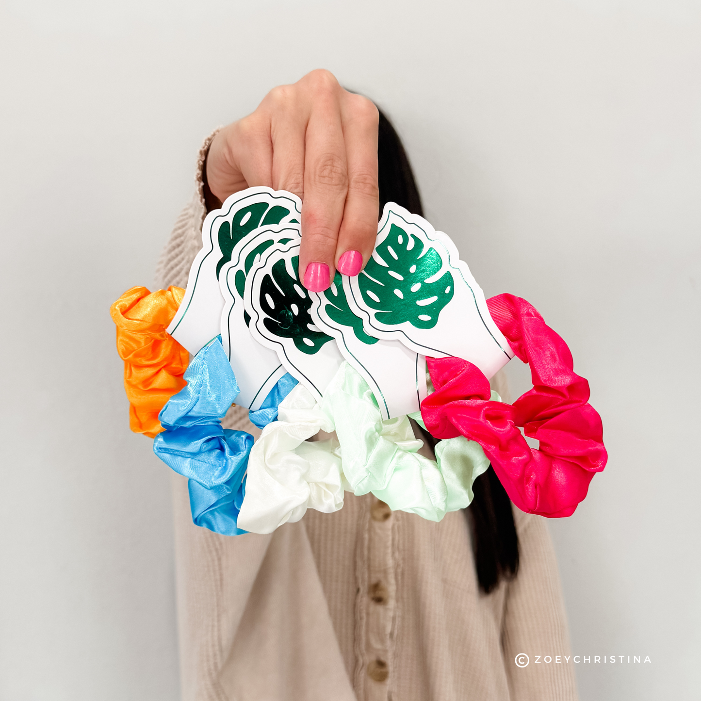 Tropical Hair Tie Favors – "Tropic Like It’s Hot" Palm Leaf Tag