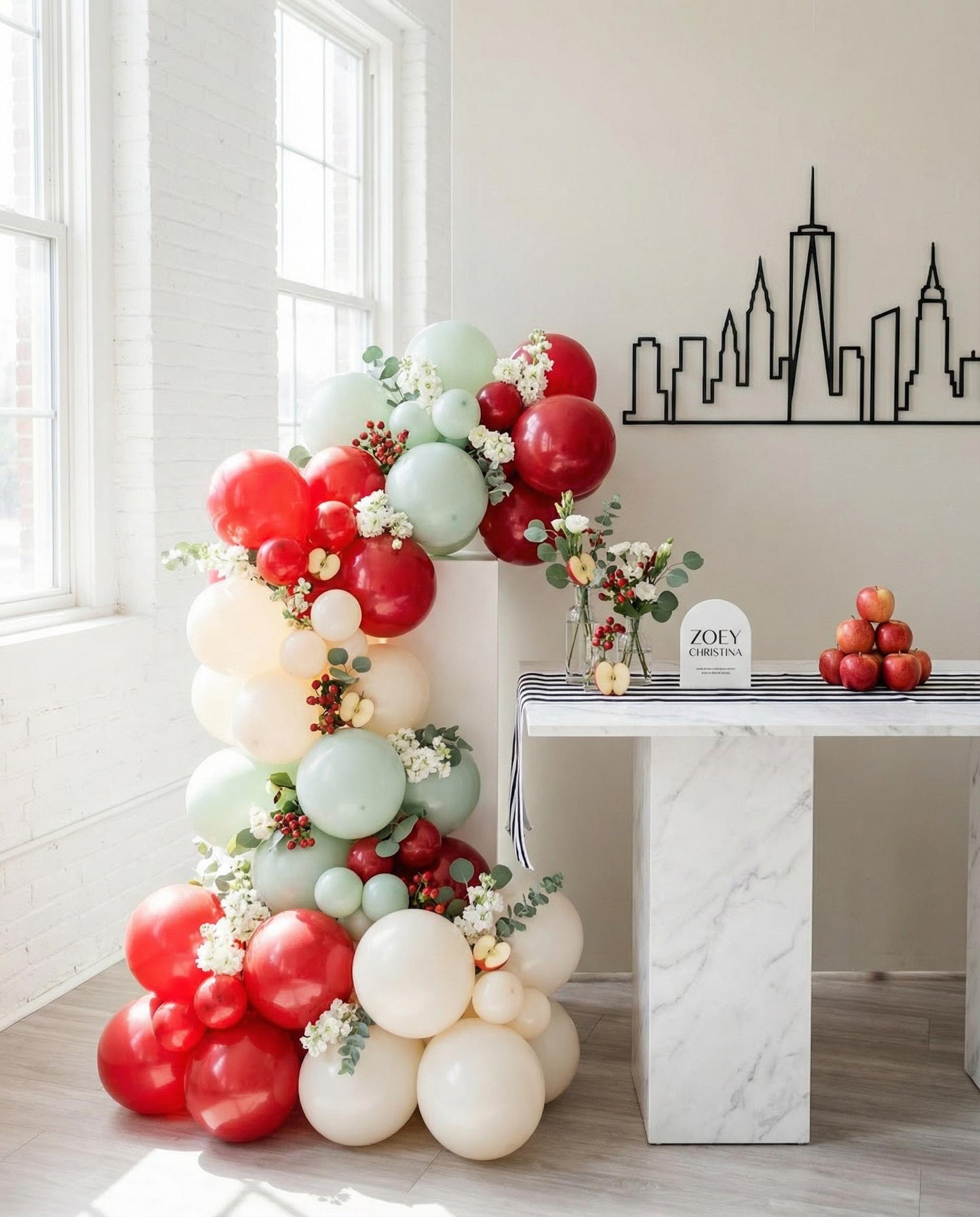 Big Apple Balloon Garland Kit | NYC Party, Apple Theme & Fall Harvest Decor