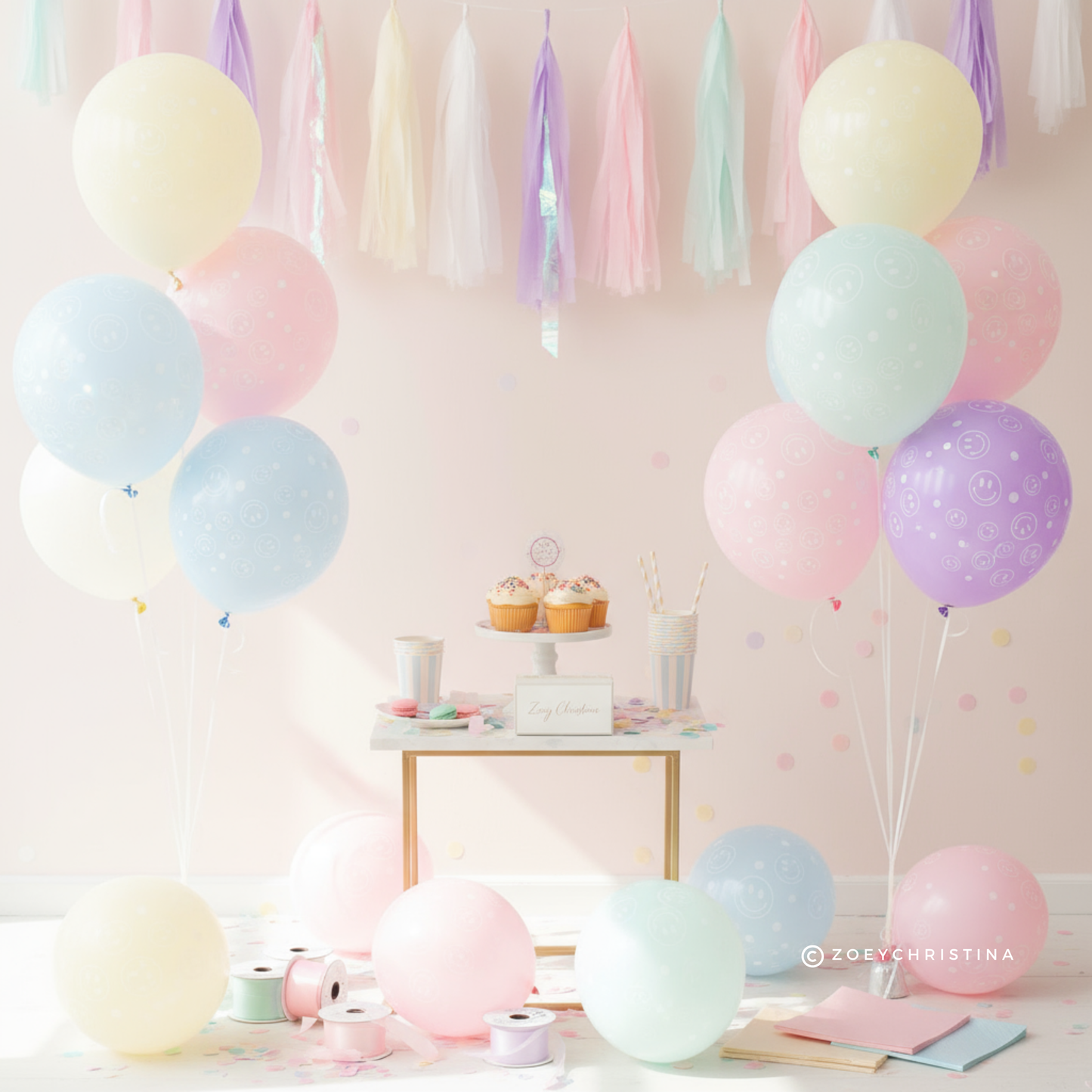 Smiley Face Pattern Balloons – Cute Pastel Party Decorations
